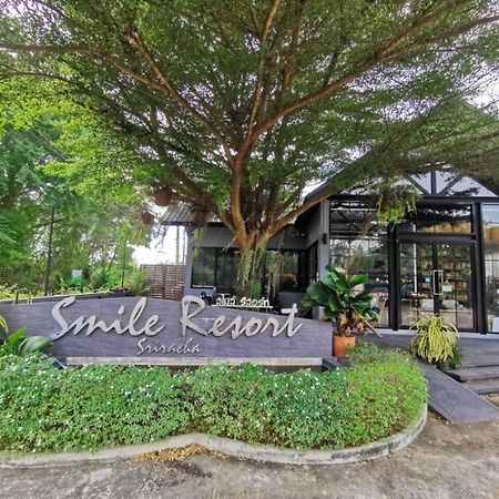 Smile Resort Sriracha Si Racha Ngoại thất bức ảnh