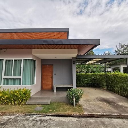 Smile Resort Sriracha Si Racha Ngoại thất bức ảnh