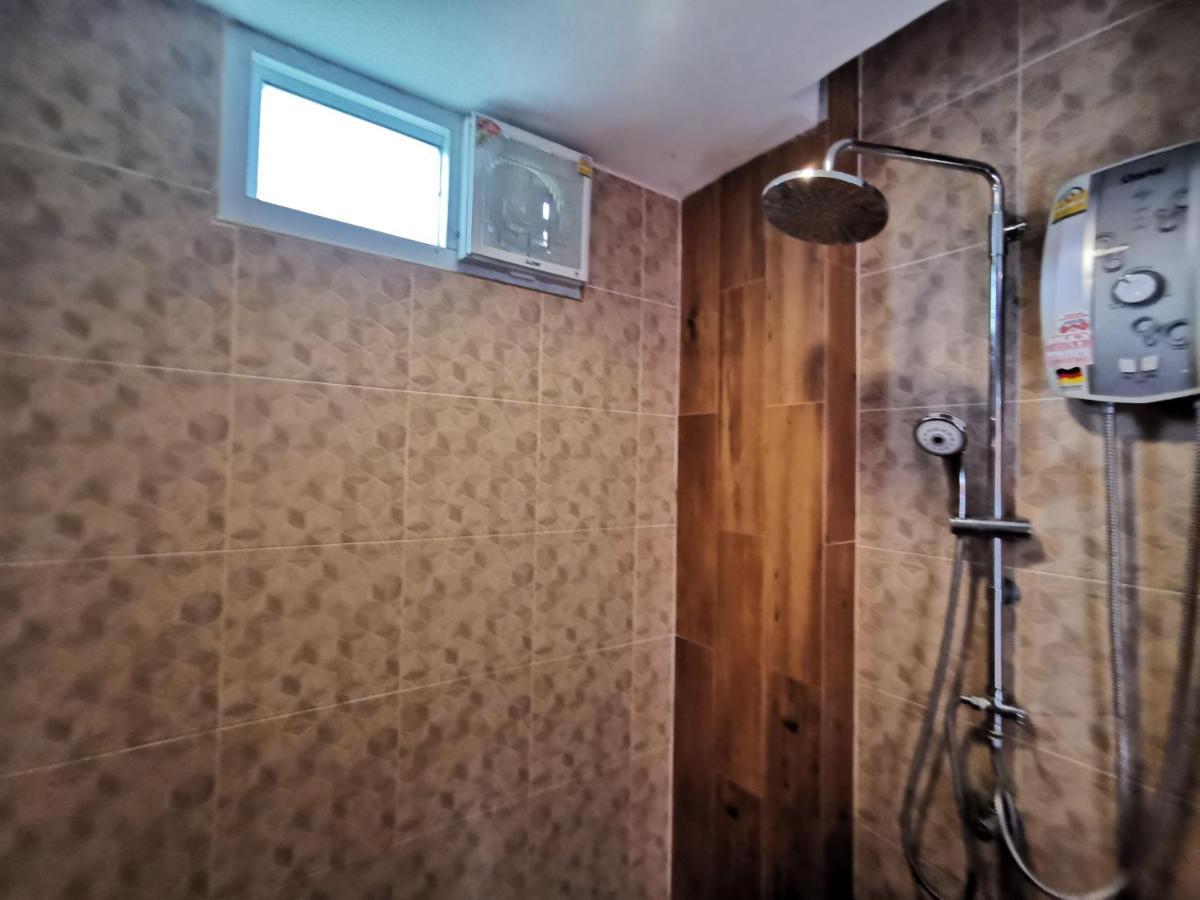 Smile Resort Sriracha Si Racha Ngoại thất bức ảnh