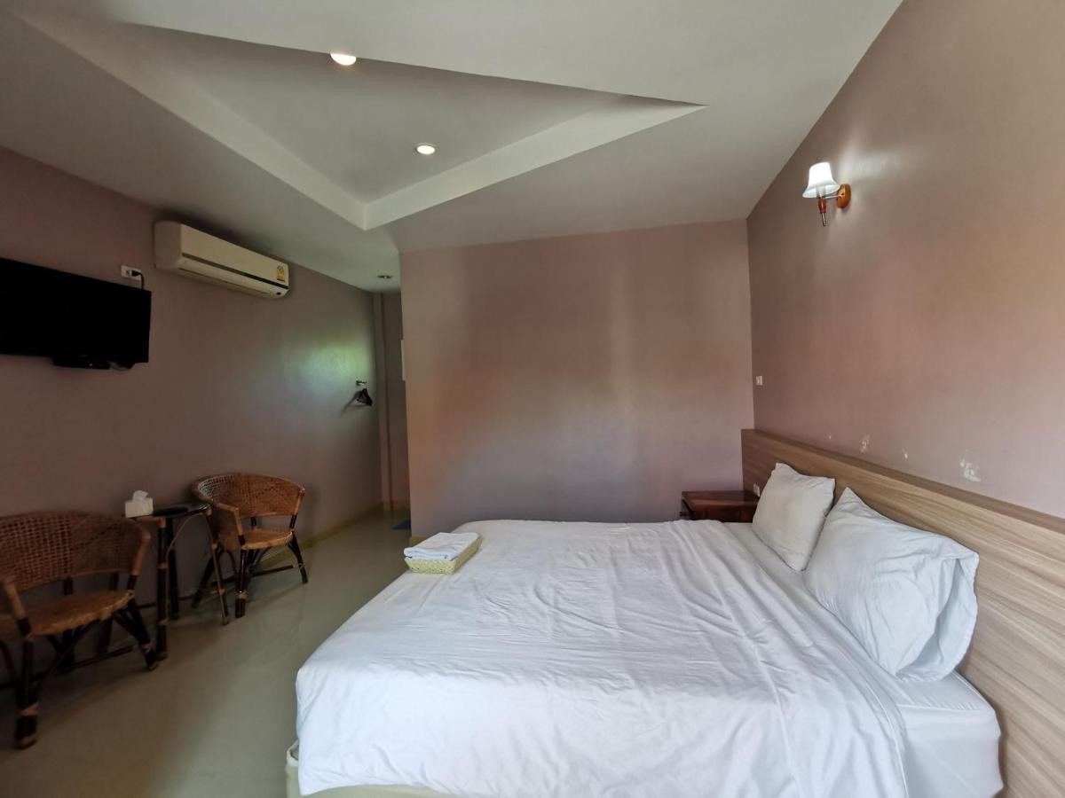 Smile Resort Sriracha Si Racha Ngoại thất bức ảnh
